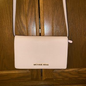 Authentic Michael kors cross body